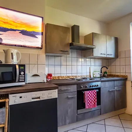 #121 Grosse, Gemuetliche In Remscheid-city Apartmán Remscheid