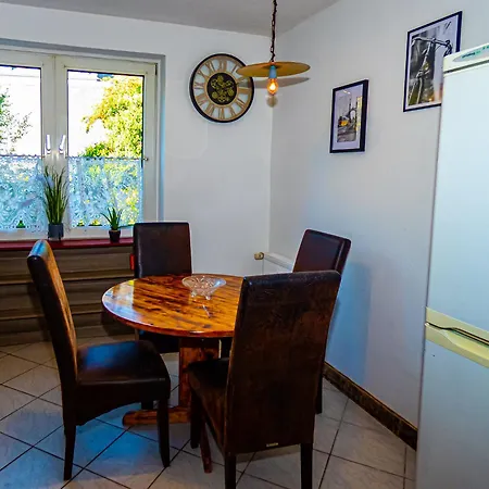 #121 Grosse, Gemuetliche In Remscheid-city *