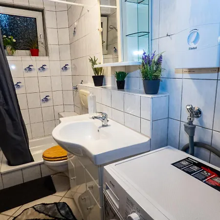 #121 Grosse, Gemuetliche In Remscheid-city * Remscheid