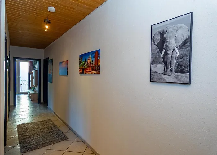 Appartamento #121 Grosse, Gemuetliche In Remscheid-city